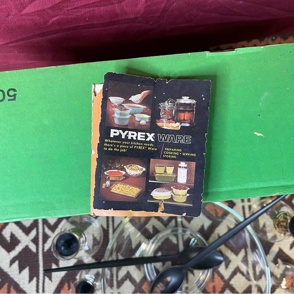 Vintage 1960’s NEW Pyrex Ware 3 Quart Salad Bowl Cruet 14k Gold Trim 7 Pc Set - Picture 5 of 10